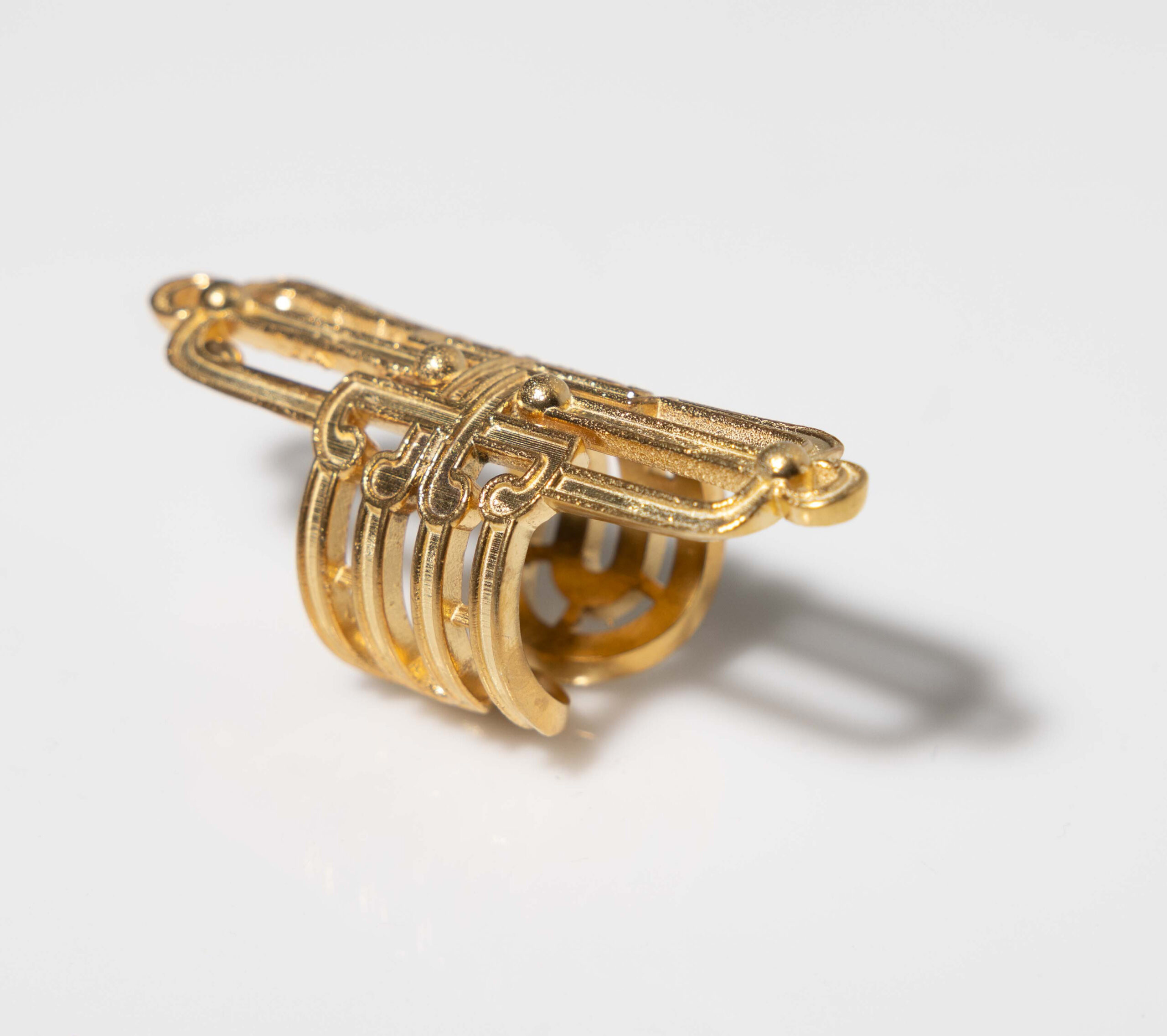 EMBLEM OF HERITAGE RING - Image 2